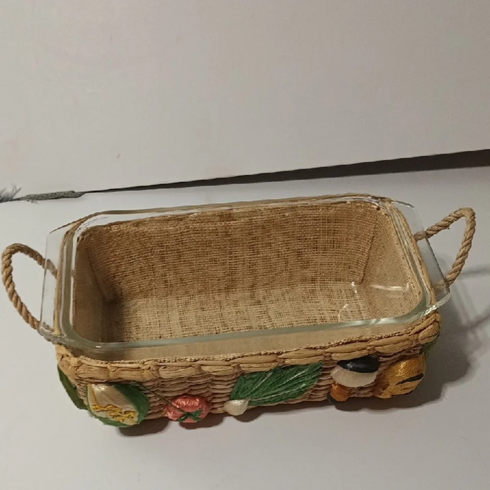 Pyrex Glass Baking Dish with Woven Basket 9 By 5 Inches